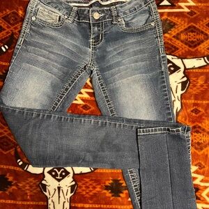 Amethyst Jeans Women's Faded Blue Skinny Jeans